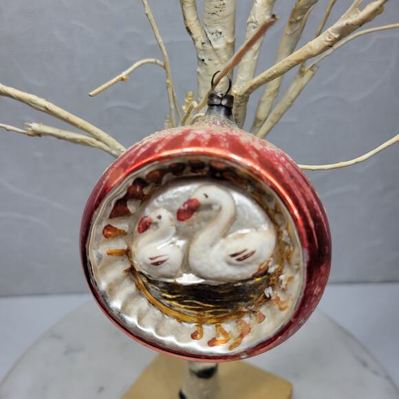 Antique Swan Indent Reflector Ornament 2.5" Red Hand Painted Starburst Poland - Picture 4 of 13